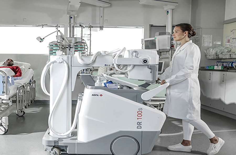 Appareil de radiologie mobile Agfa DR 100s en service de soins